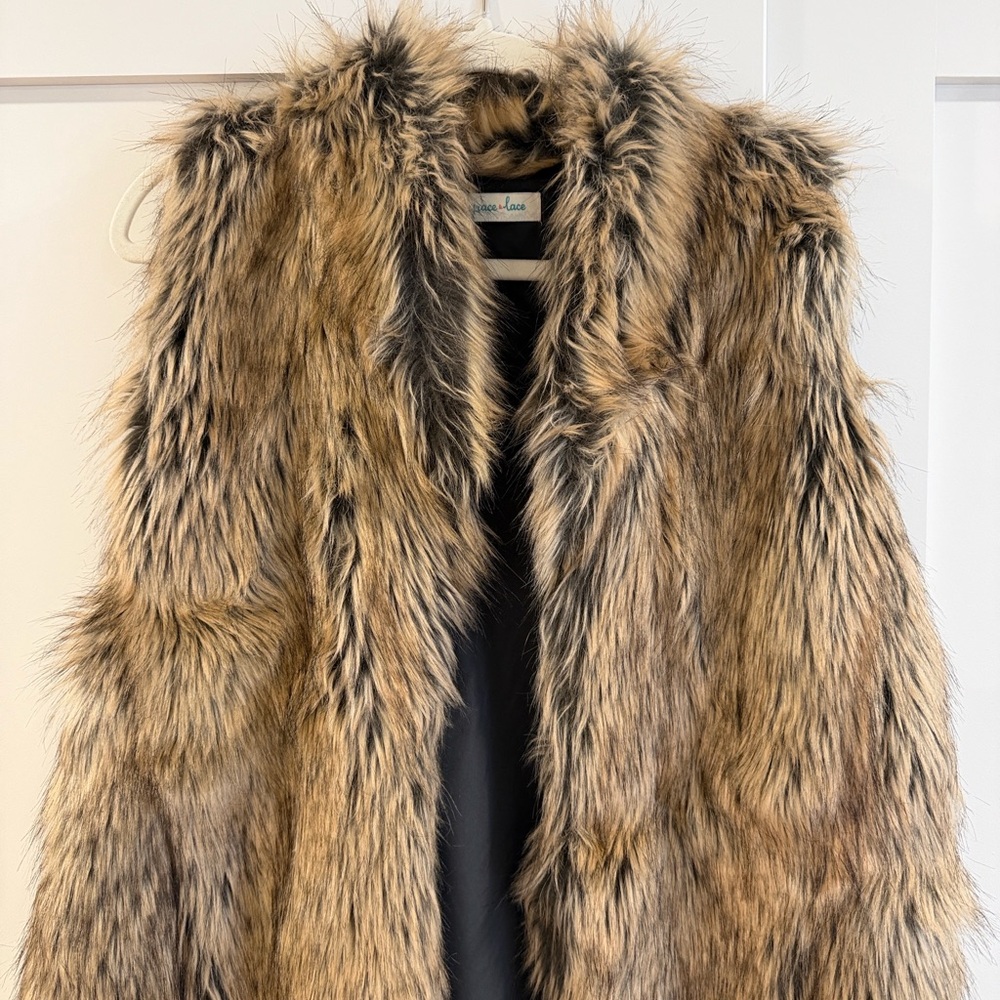 Grace & Lace Faux Fur Vest in Brown